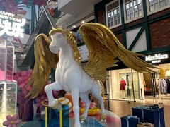 -燕莎奥特莱斯购物中心