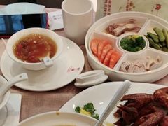 -尚一汤·粤菜海鲜(环球港店)