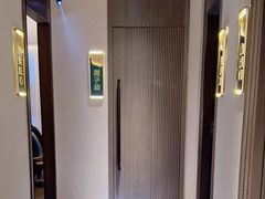 -鸽子侯·家宴·平价海鲜(绿地店)