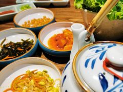 -明洞阿姨·韩式酱蟹烤肉·创意料理(三元桥店)