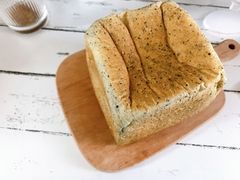 黑芝麻米吐司-沁屋面包店(人民东路店)
