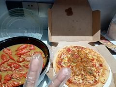 -达美乐比萨(南京西路店)
