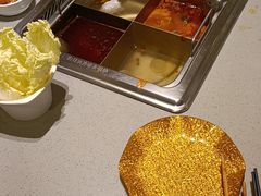 -海底捞火锅(宝龙广场夜宵主题店)