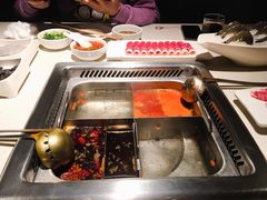 -海底捞火锅鲜切牛肉主题店(长寿路店)