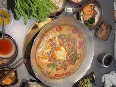 -湊湊火锅·茶憩(南京万象天地店)