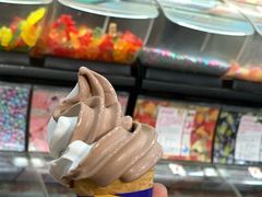 双色冰激凌-宜家·瑞典风味餐厅(北京西红门店)