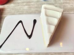 -必胜客(证大大拇指店)