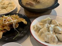 酸菜猪肉煎饺-东方饺子王(和平里店)