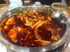 -肖肖酸萝卜鱼火锅(总店)