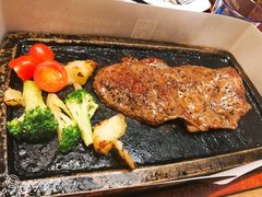 -必胜客(WOW中央公园店)