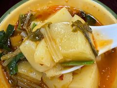 -蓝田九大碗民俗食府(蓝田店)