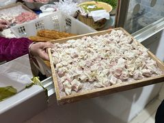 -张阿三馄饨店