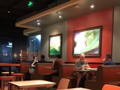 大堂-The Habit Burger Grill 哈比特汉堡(复兴soho店)
