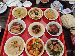 -蓝田九大碗民俗食府(蓝田店)