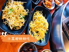 炝拌土豆丝-伍丁·烤牛肋(和平东桥店)