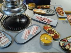 -炙城·韩式烤肉(南京东路店)