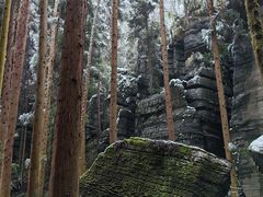 -梭布垭石林景区