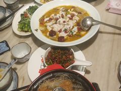 -周渝食惦·酸菜鱼精致川菜(横岗店)