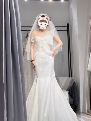 -Lady  Jane高端婚纱礼服馆
