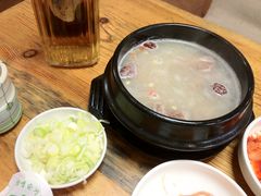 -益百岁牛尾汤(香山路店)