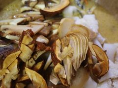 -云南野生菌石锅鱼石锅鸡(大金塔店)