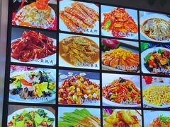 -李哥海鲜烧烤家常菜(孔雀城店)