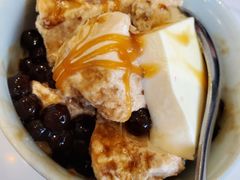 焦糖乌龙奶茶冰-堂屋糖水店(愚园店)