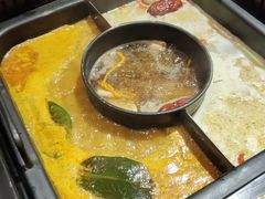 -老牌坊云南鱼豆花火锅(爱建店)