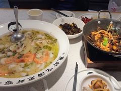 -江渔儿酸菜鱼(映月湖环宇城店)