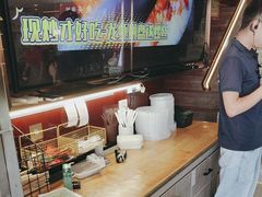 -川流不息·地道川菜·小龙虾(松东路店)