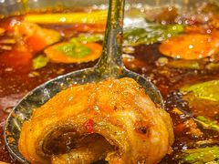 -肖肖酸萝卜鱼火锅(总店)