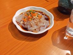 -莲餐厅·湖北菜·潜江小龙虾店(愚园路店)