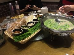 -山沟沟炒鸡(颐灏·海怡名都店)