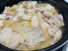 -烹然四季椰子鸡火锅(团结湖总店)