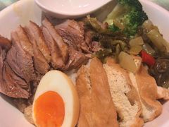 金奖卤鹅肉饭-陈鹏鹏潮汕菜(宝安机场T3航站楼店)