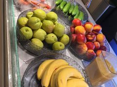 -涨巢·潮玩水疗局