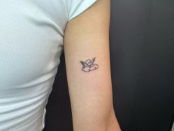 -刺客纹画·纹身·洗纹身.穿孔饰品