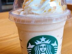 烤巴旦木牛乳拿铁-星巴克(北京望京店)