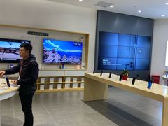 -华为授权体验店(中山公园来福士)