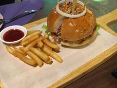 祖母超级至尊汉堡-G+KITCHEN(龙湖狮山天街店)