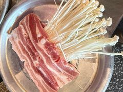 -欧巴炭烤肉오빠숯불구이(南京东路店)