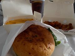 -必胜客(安盛金马店)