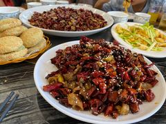 -江湖黑大兔(杨家坪店)