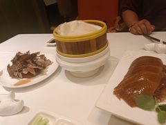 -贝勒爷·酥不腻烤鸭