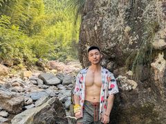 -安吉龙王山峡谷漂流