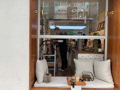 -Line 咖啡(石厦花园店)