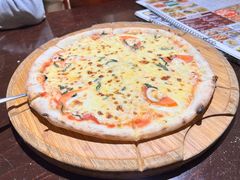 芝士披萨-BISTROFIORE美伊娜(伊犁南路店)