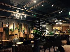大堂-雨舍咖啡(汉神购物广场咖啡街区店)