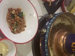 -毛辣果·贵州红酸汤牛肉火锅(西单店)