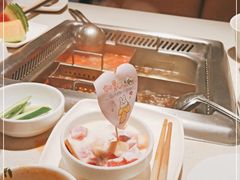 -海底捞火锅鲜切牛肉主题店(长寿路店)